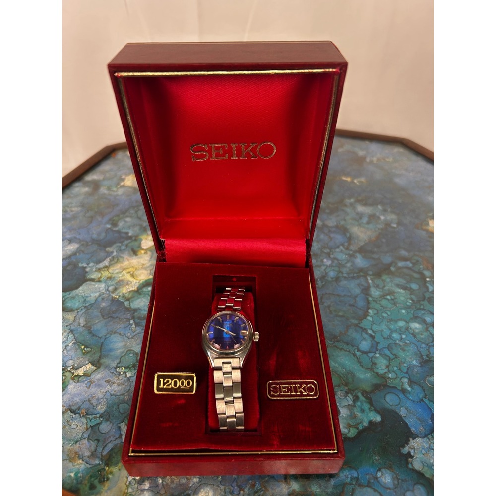 Vintage Seiko Automatic 17J 5246-6020 Blue Dial Women's  Watch w/ Box